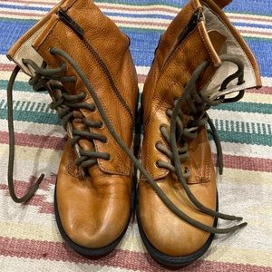 Soft leather Frye boots for kids